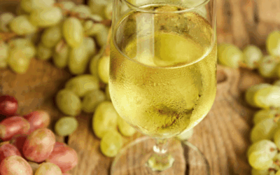 What Should You Know Before Making Wine at Home with Moscato Grapes?